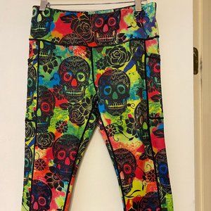 Constantly Varied Gear crop leggings skull print